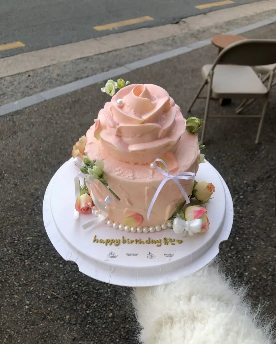 로즈레이어드케이크